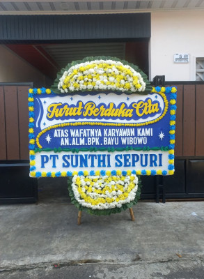 Papan Bunga Duka di Tomohon Utara